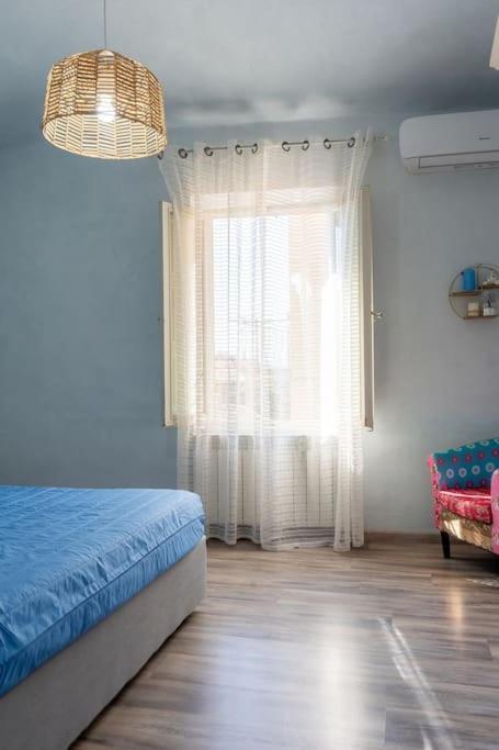 Casa Vacanze L'Angolo Fiorito Bettolle Ngoại thất bức ảnh